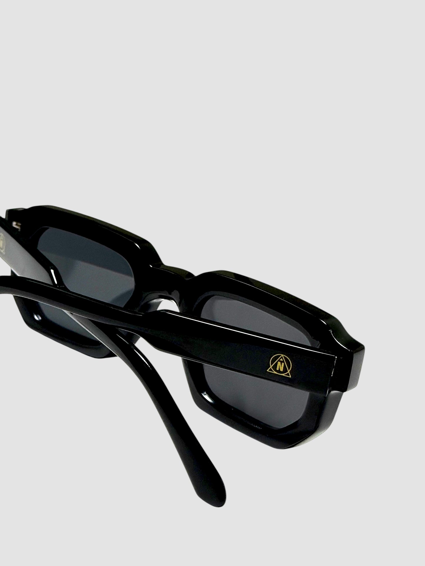 Tiner Shades